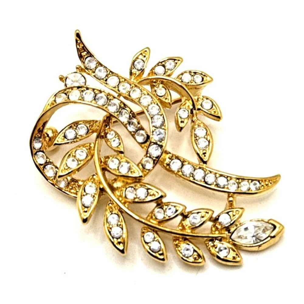 Vintage NWOT Napier Gold Tone Clear Rhinestone Brooch Floral  Fern Ribbon Pin 2